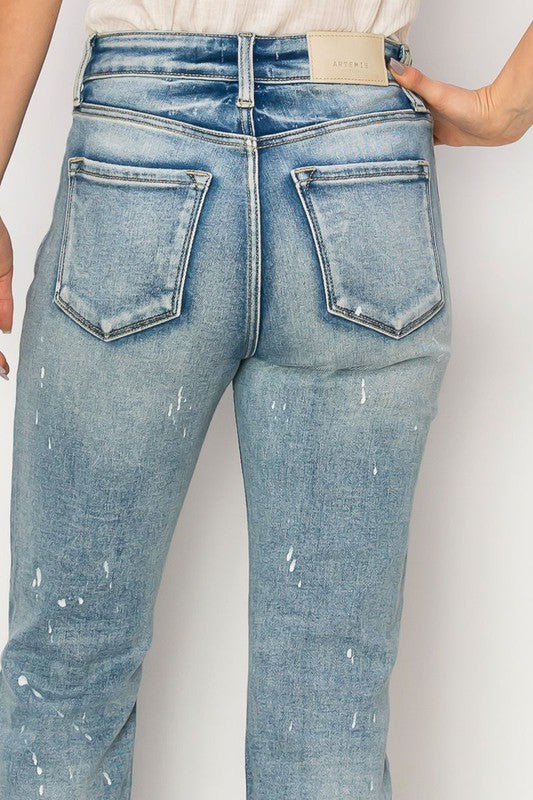 HIGH RISE DISTRESSED STRAIGHT WITH FRAY HEM JEANS-Charmful Clothing Boutique